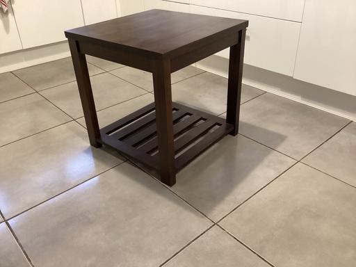  — End table