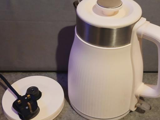  — kettle