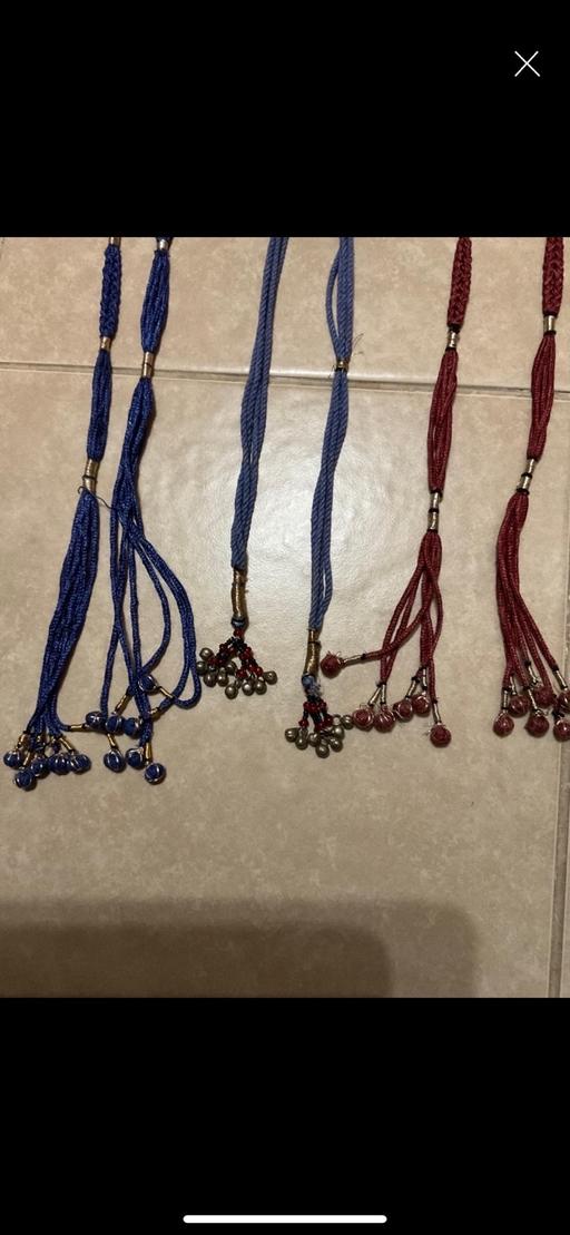  — Ladies fashion belts