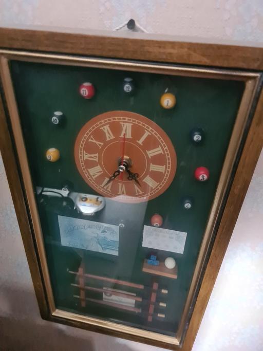  — pool style clock