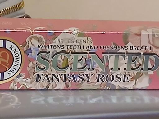  — Toothpaste, for WOMEN