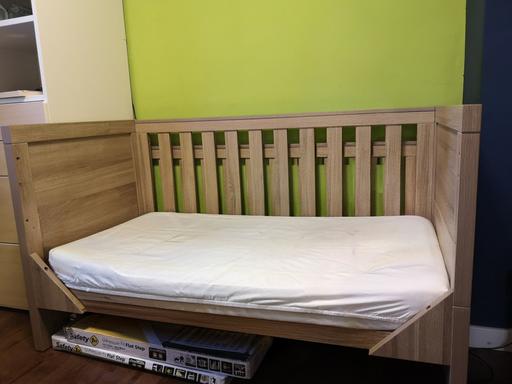  — cot bed