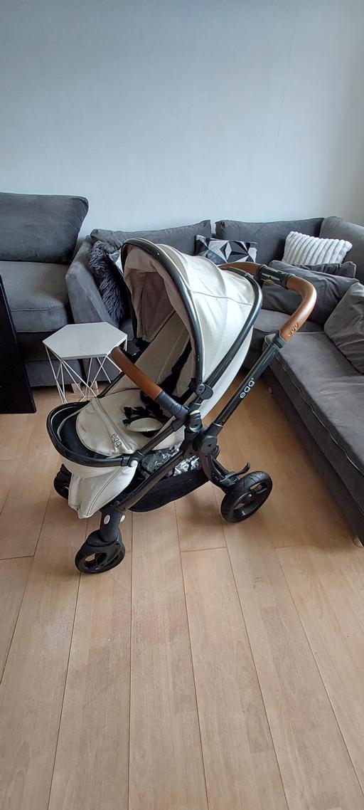  — Egg pram stroller Jurassic cream