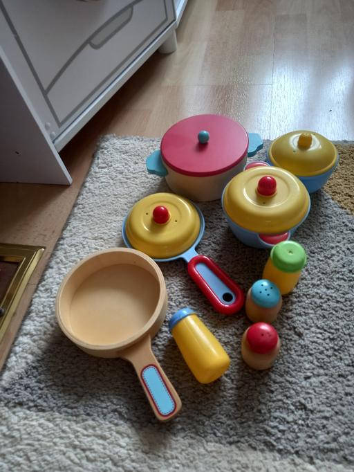  — Play Pans/Saucepans for Children's kitchen
