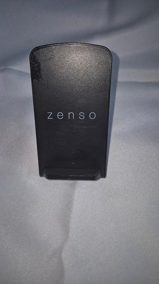  — zenso phone holder black