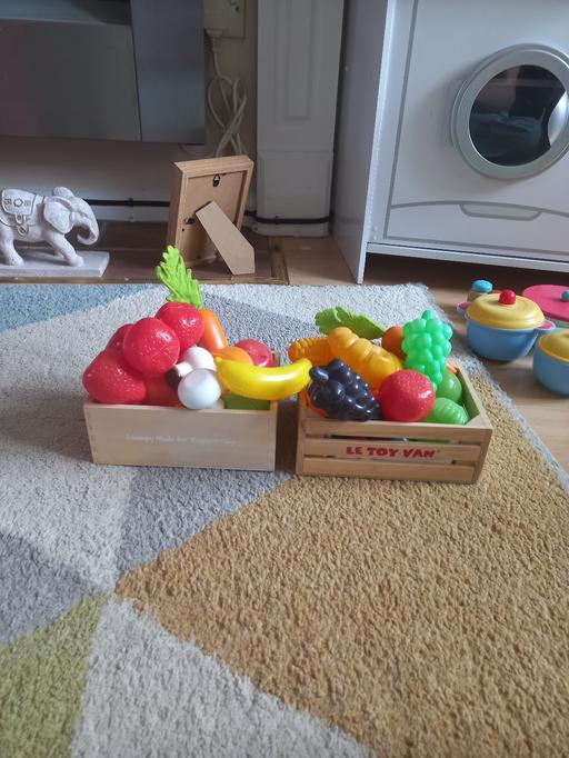 — Childrens Fruit/Veg Crates with Mix