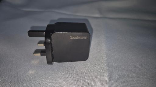  — Goodmans plug USB-A and Type -C