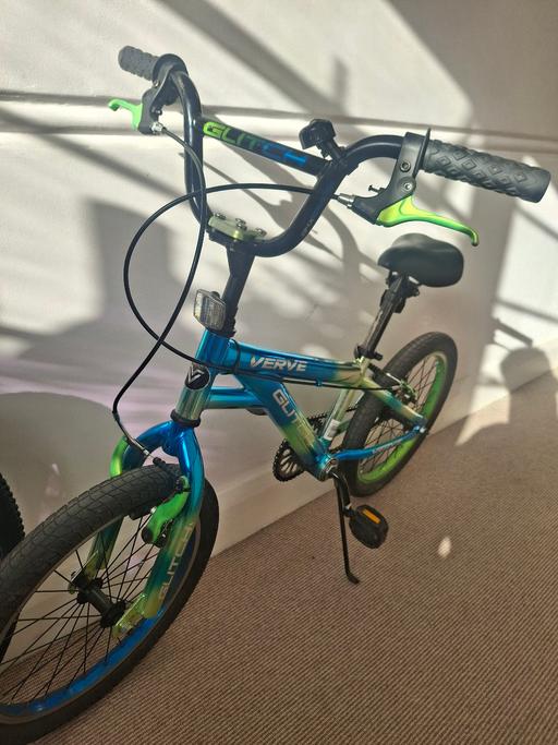  — kids bike - ready to ride - good condition