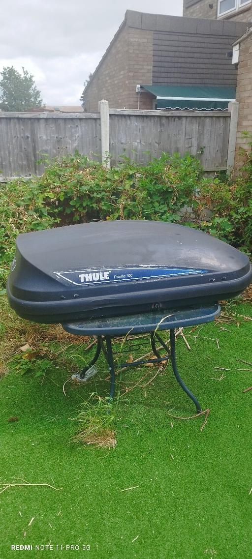  — Roof box Thule 100