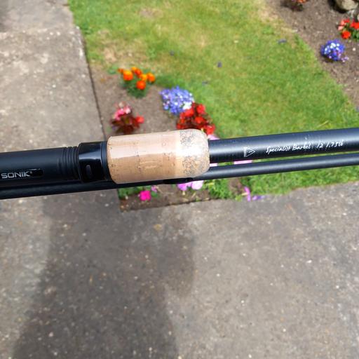  — New Sonik specialist barbel 12ft 1-75 t/c