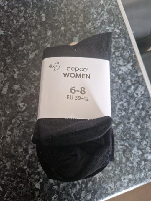  — brand new ladies socks