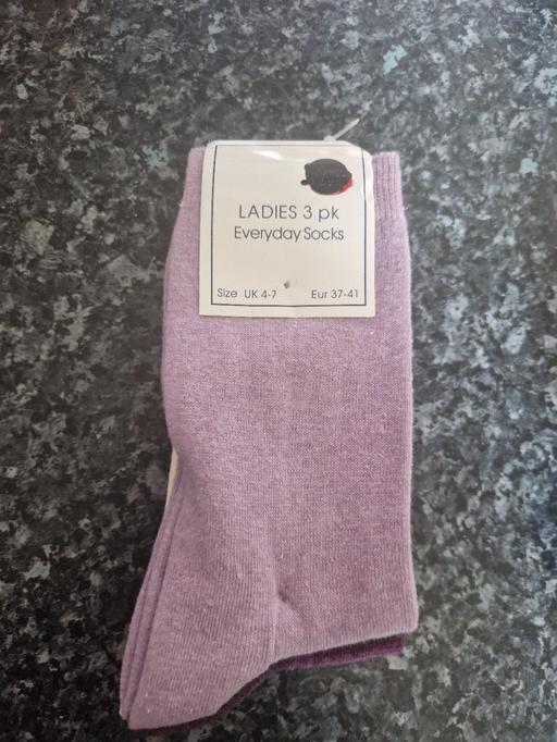  — brand new ladies socks