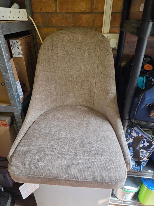  — set of 4 akante dining chairs