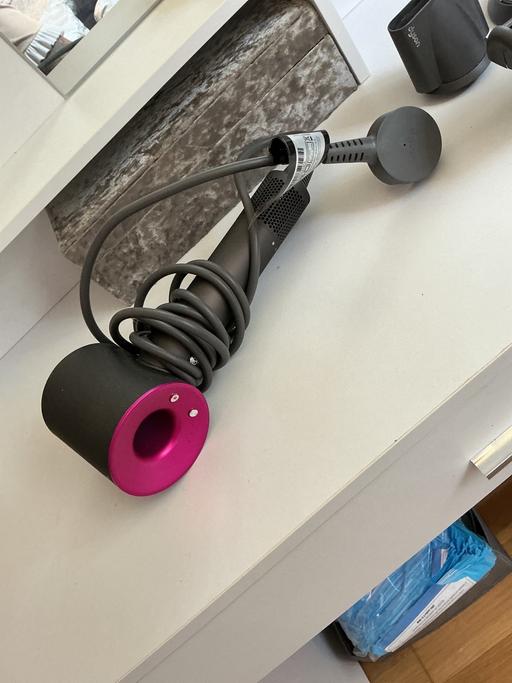  — Dyson hairdryer