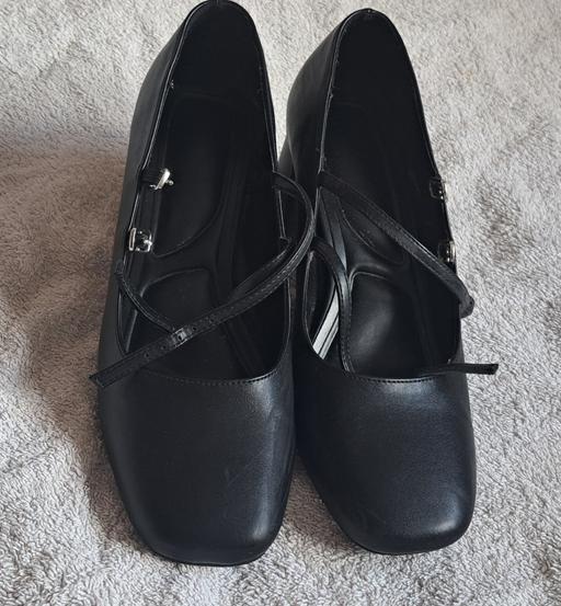  — ladies dance shoes size 6
