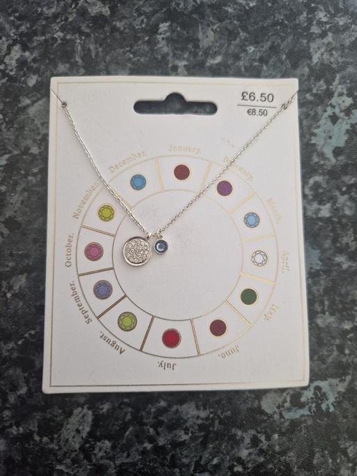  — brand new necklace
