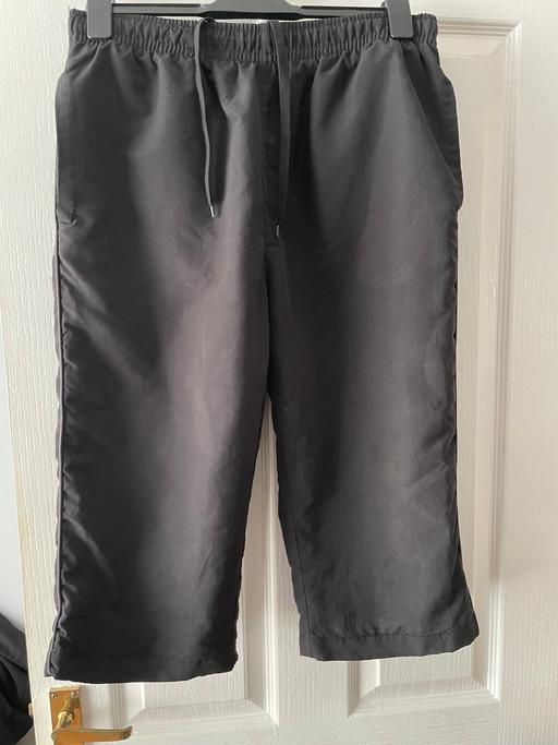  — 3/4 joggers