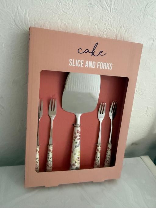  — Kimm & Miller Cake Slice and Forks Set