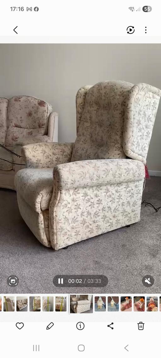  — Electric Riser Recliner Chair with Massager