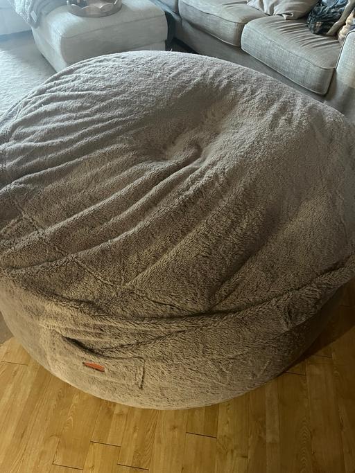  — XXL Bean bag