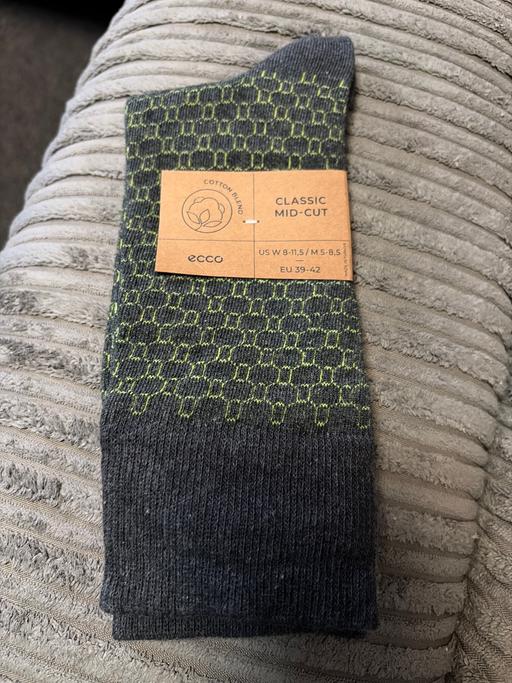  — Men’s Ecco classic socks