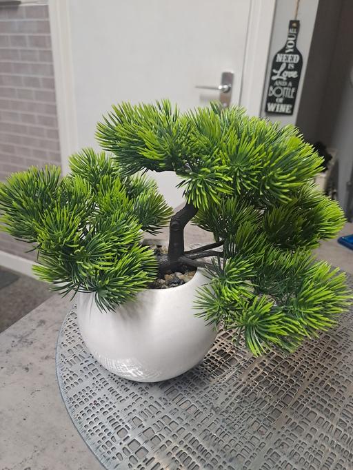  — artificial bonsi tree