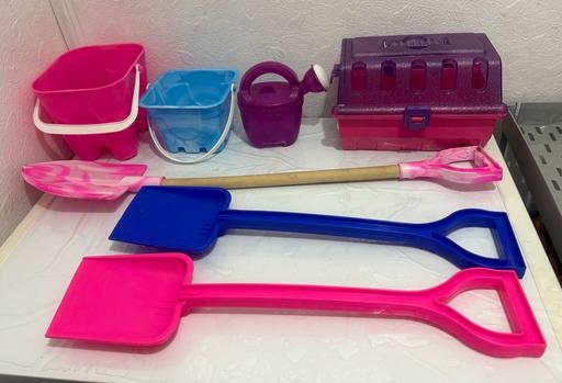  — Kids Sand and Water Play Set