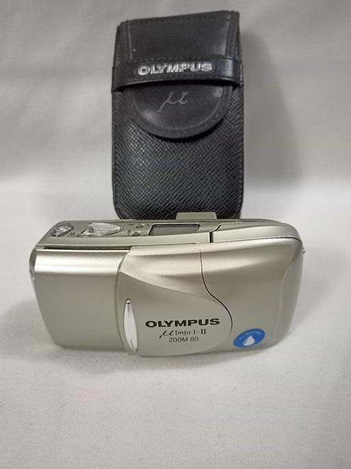  — OLYMPUS MJU-II ZOOM 80 COMPACT CAMERA.