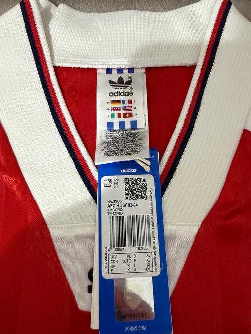  — Arsenal T-shirt