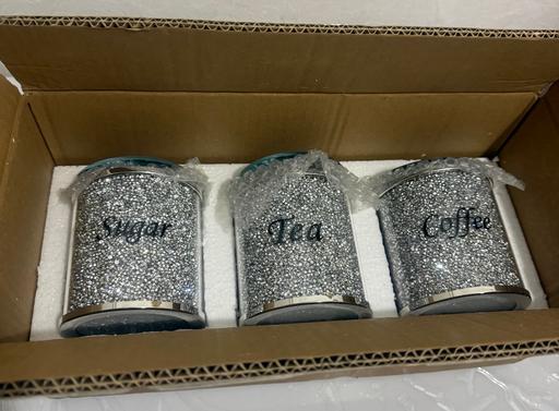  — DEENZ Diamond Style Crystal containers