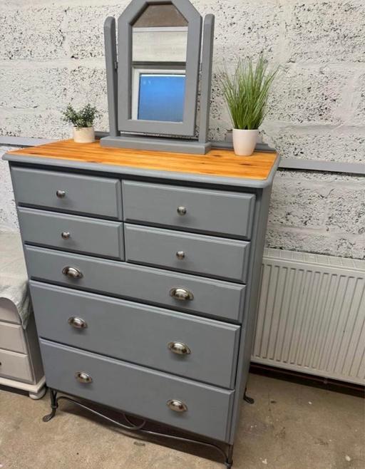  — Ducal pine chest of drawers