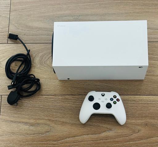  — XBox Series X - 1TB 4K White Digital Like New