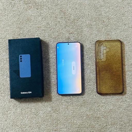  — Samsung S24 - 128GB Unlocked - Like New Box