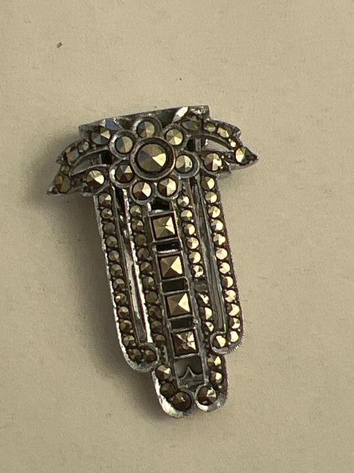  — Lovely vintage Marcasite clip