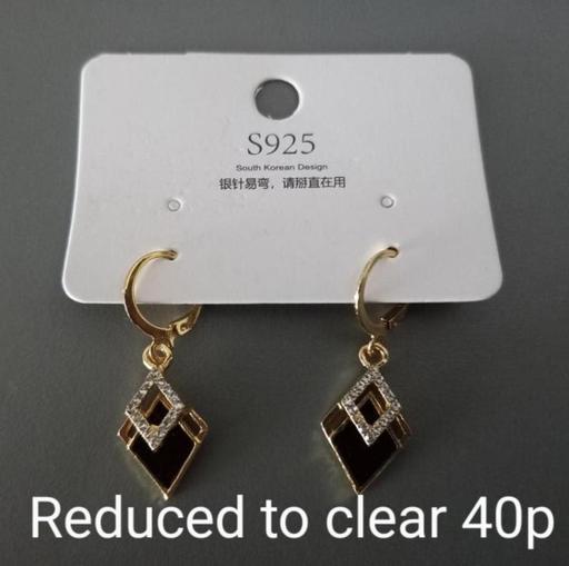  — 💛 Earrings 💛