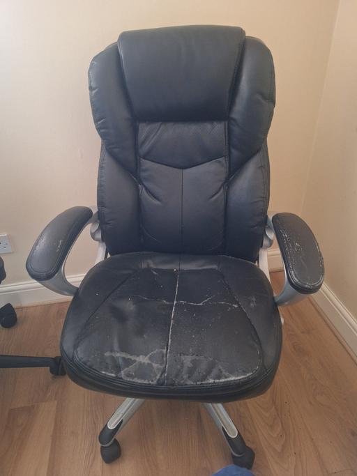  — office chair