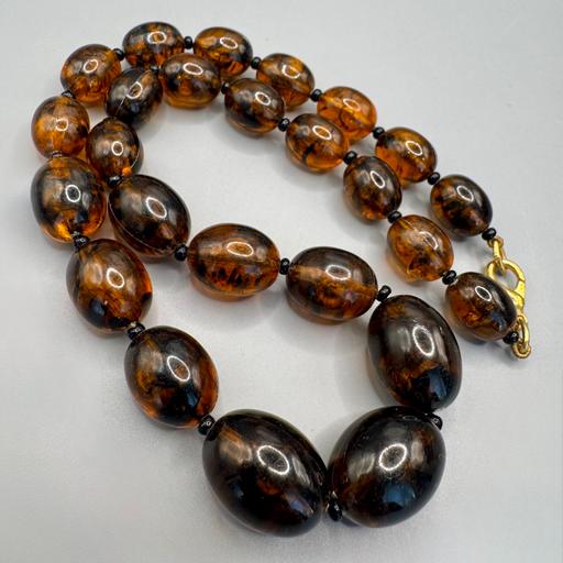  — Lovely Faux Amber Vintage Necklace