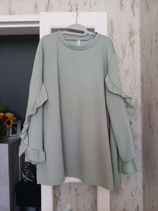  — New collection frill sleeve sweatshirt