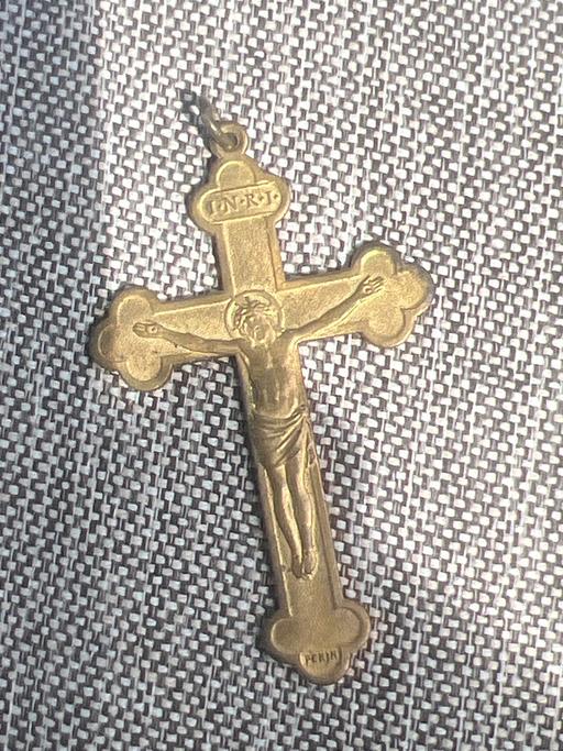  — Vintage pendant