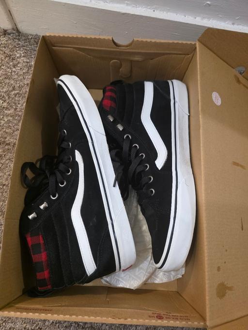  — Vans Off The Wall High Top
