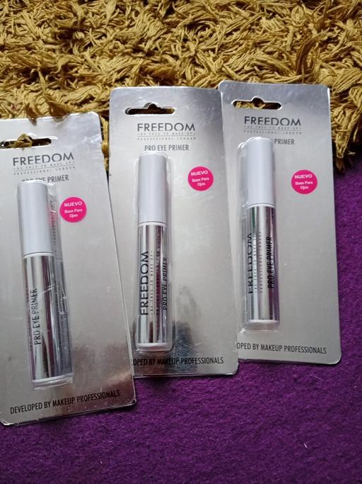  — 3 brand new PRO EYE PRIMER SETS