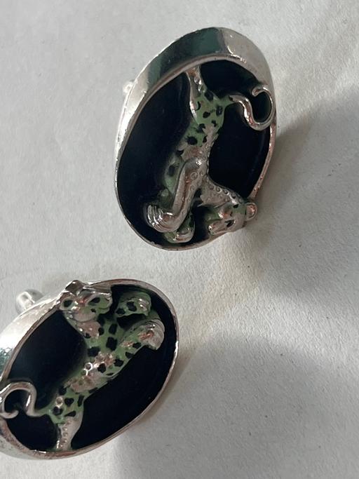  — Vintage cufflinks