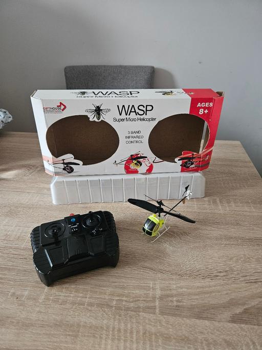  — wasp super micro helicopter.
