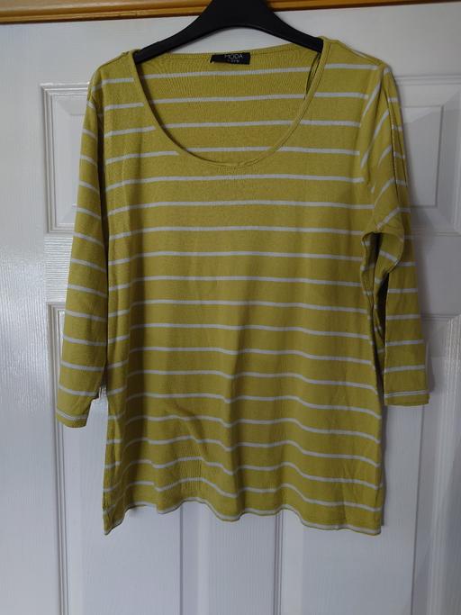  — Women's lime green long sleeve top size 18