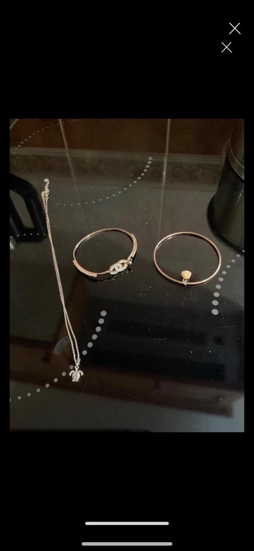  — Necklace and Bangles