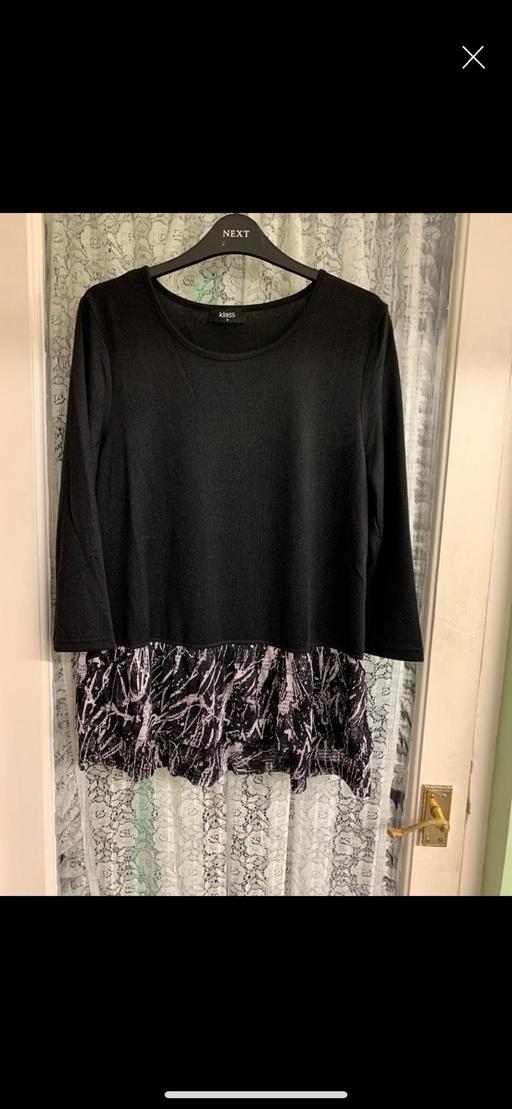  — Ladies lightweight jumper