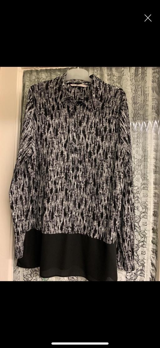  — Ladies casual blouse