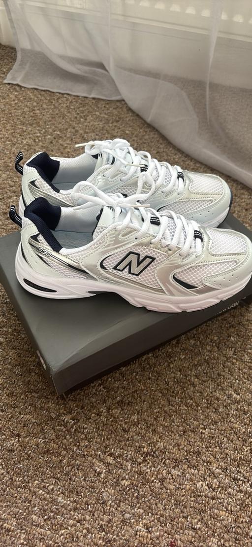  — New Balance 530