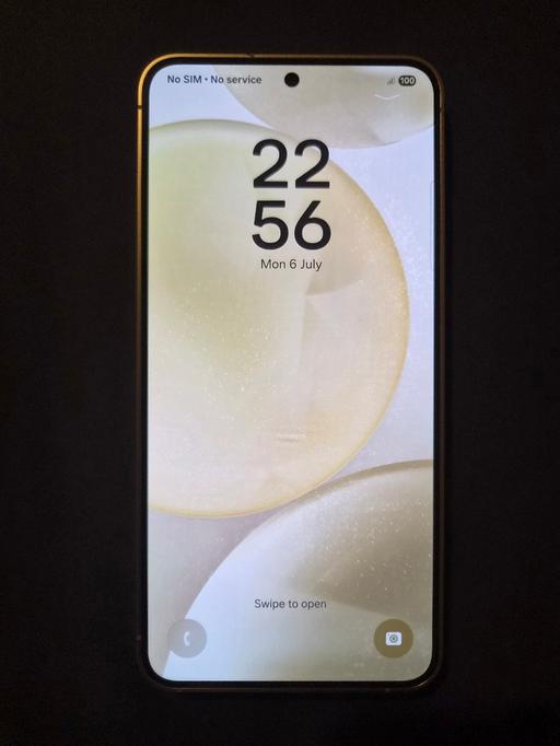  — Samsung Galaxy S24 128GB – Gold – Grade A Con