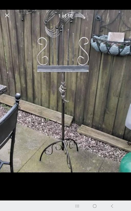  — wrought iron must stand & free violin